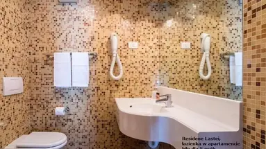 Residence Lastei ***