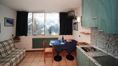 Residence Lores 2