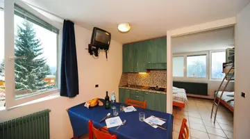 Residence Lores 2