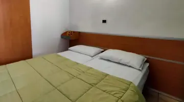 Residence Lores 2