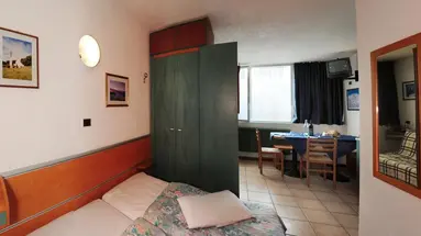 Residence Lores 2