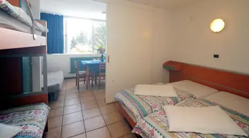Residence Lores 2