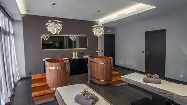 Residence Nosalowy Dwor I and II