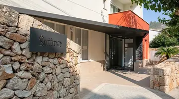 RESIDENCIA SUTIMAR HOSTAL