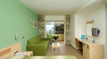 RESORT BELVEDERE APARTMENTS