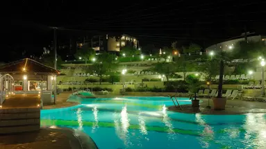 RESORT BELVEDERE APARTMENTS