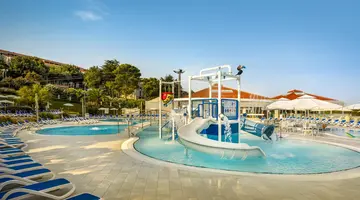 RESORT BELVEDERE APARTMENTS