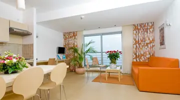 RESORT BELVEDERE APARTMENTS