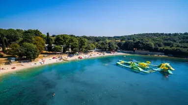 RESORT CENTINERA***