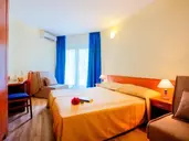 RESORT CENTINERA***