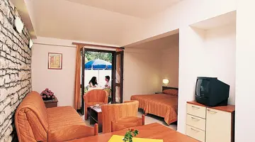 RESORT VILLAS RUBIN APARTMENTS