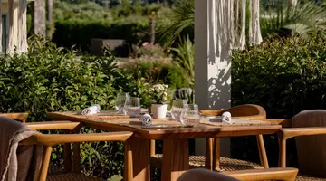 Restia Suites