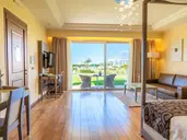 Restia Suites