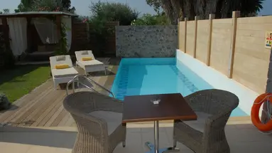 Restia Suites