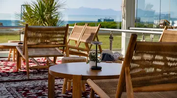 Restia Suites