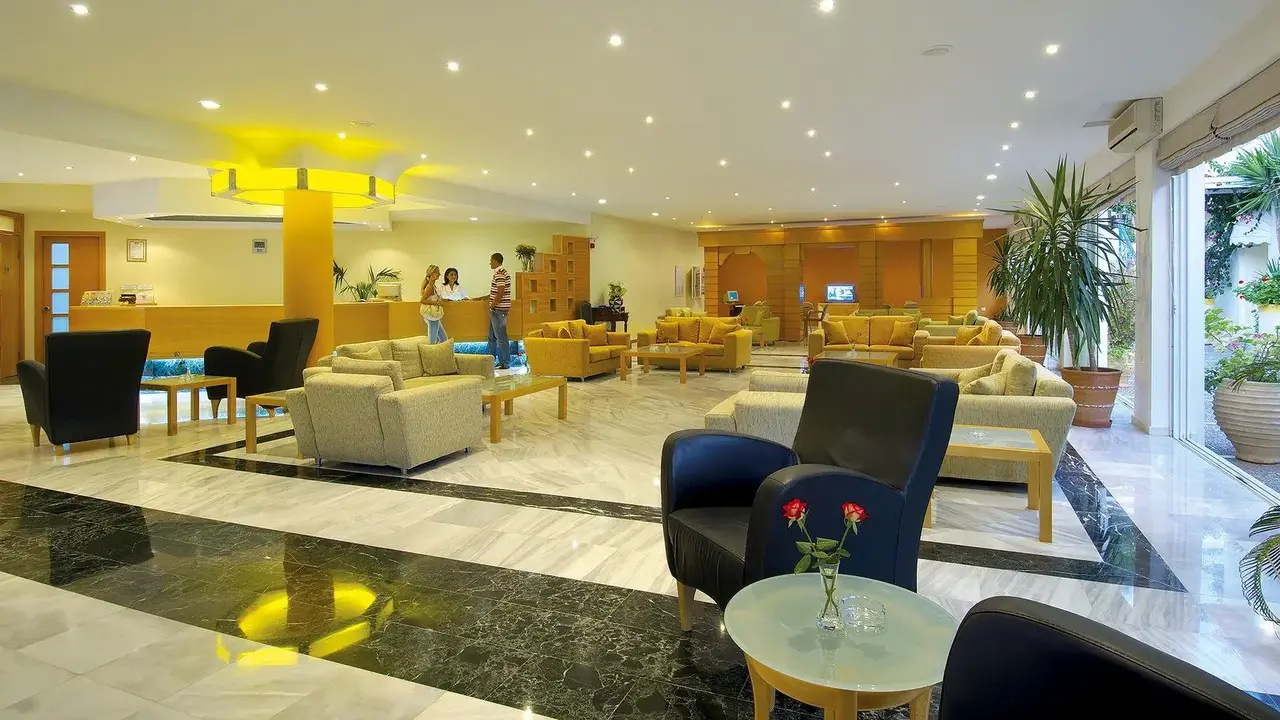 RETHYMNO MARE ROYAL & WATER PARK