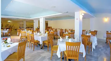 RETHYMNO MARE ROYAL & WATER PARK