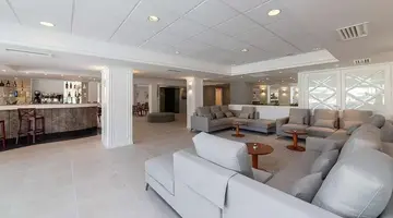 Reverence Life Hotel