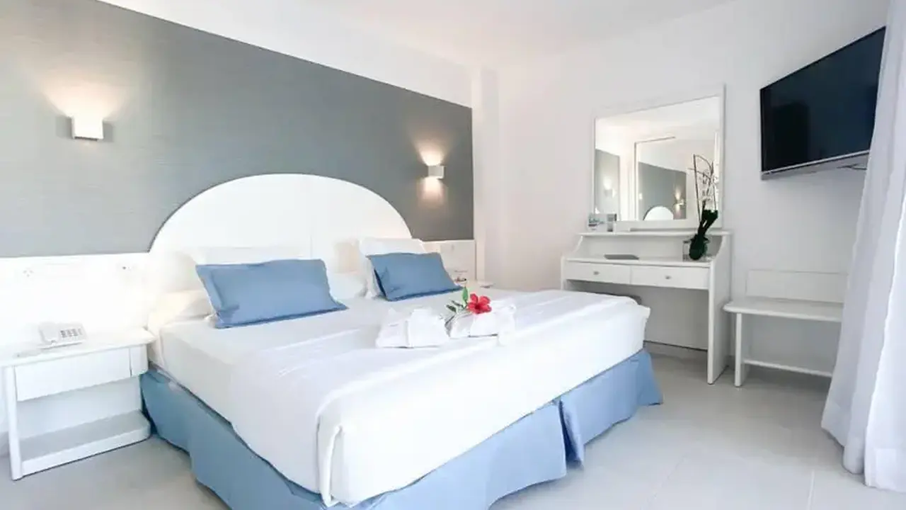 Reverence Life Hotel