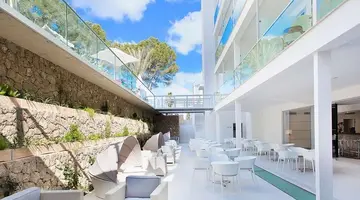 Reverence Life Hotel