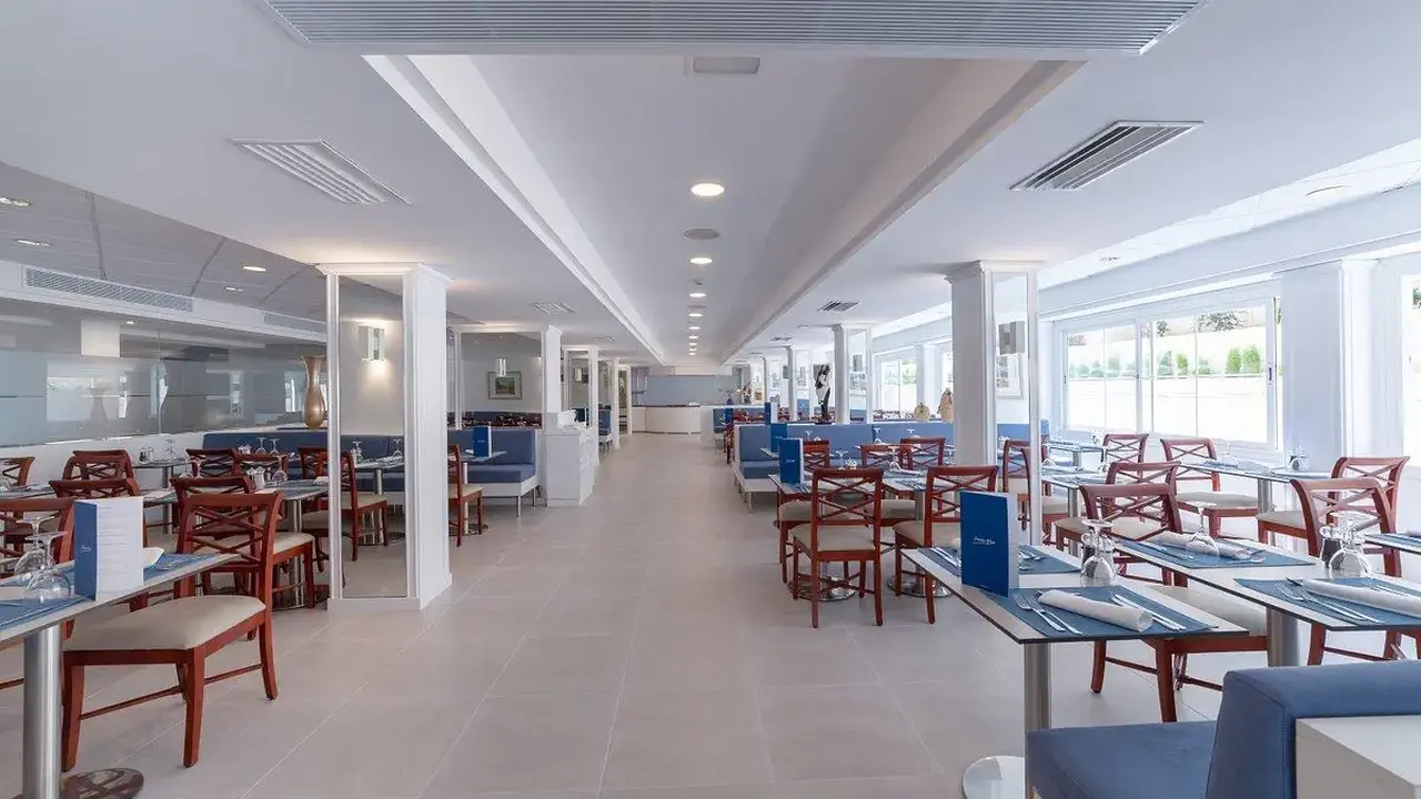 Reverence Life Hotel