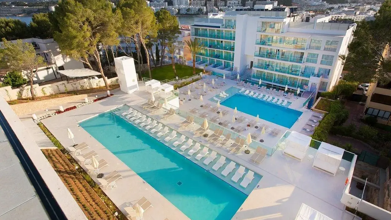 Reverence Life Hotel