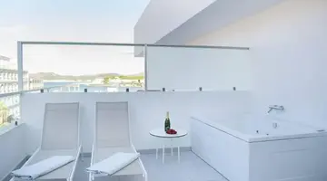 Reverence Life Hotel
