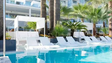 Reverence Mare Hotel