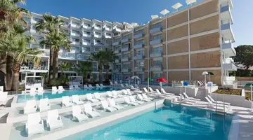 Reverence Mare Hotel