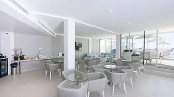 Reverence Mare Hotel
