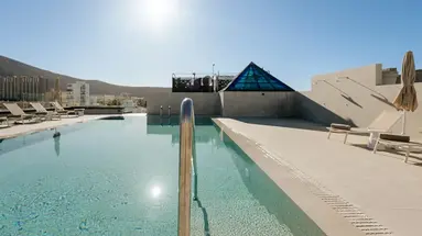 REVERON PLAZA