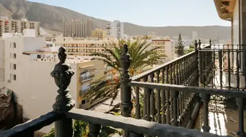 REVERON PLAZA