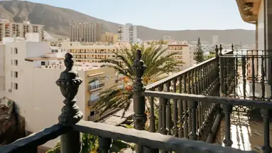 REVERON PLAZA