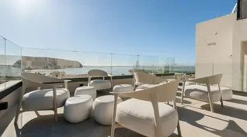 REVERON PLAZA