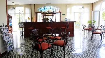 Reveron Plaza