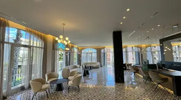Reveron Plaza