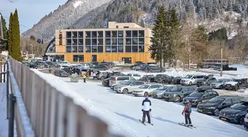 Revier Mountain Lodge Mon