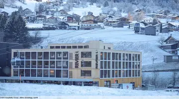Revier Mountain Lodge Mon