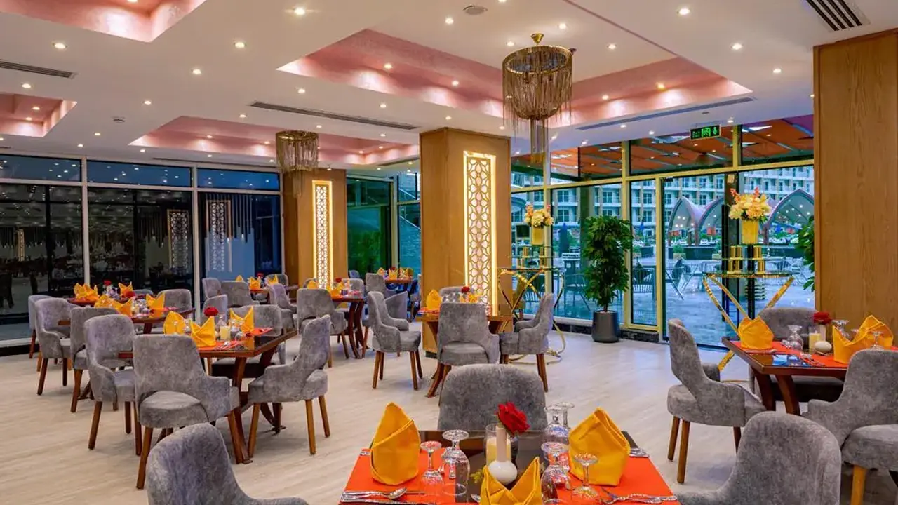REWAYA LUXURY RESORT