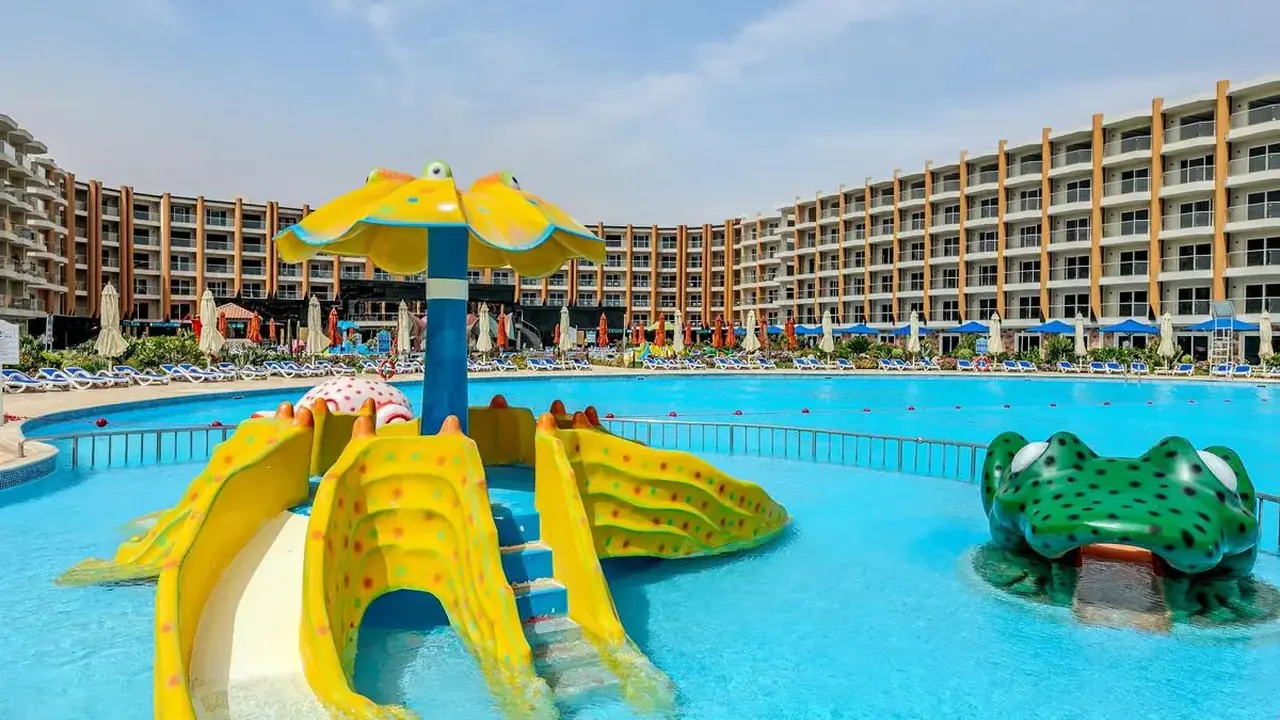 Rewaya Luxury Resort
