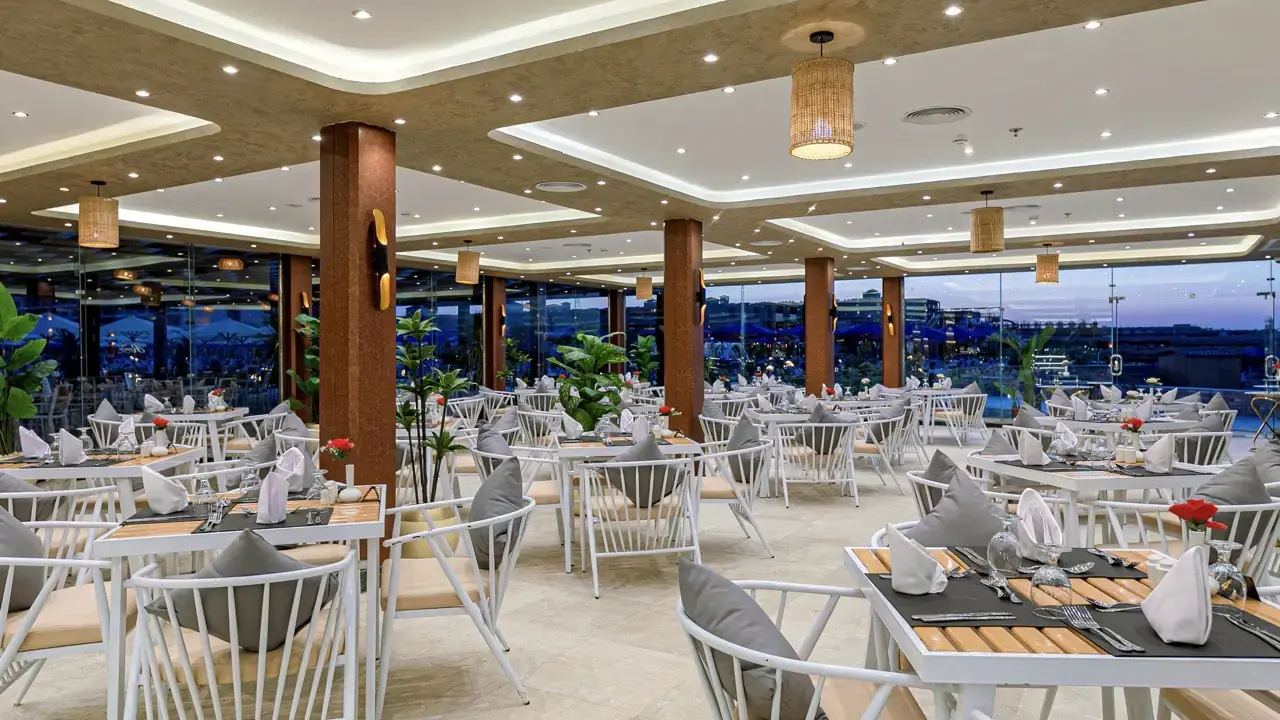 Rewaya Majestic Resort