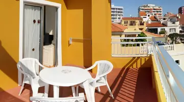 RF Apartamentos Bambi
