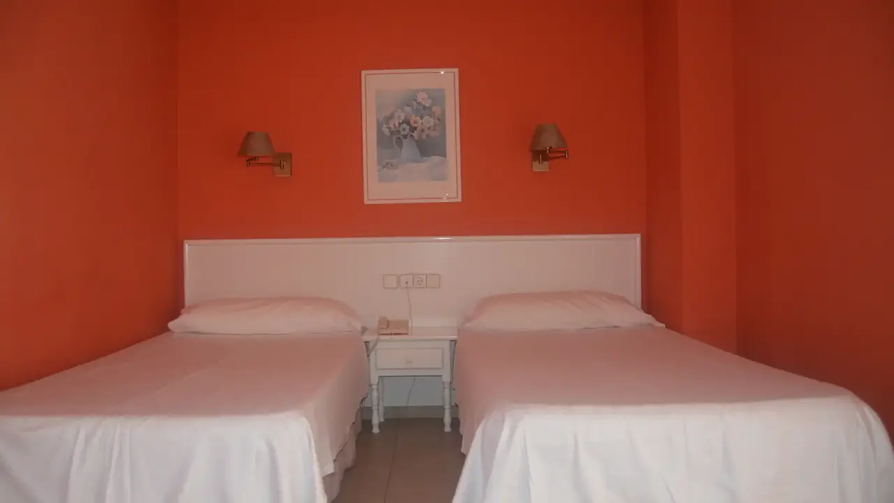RF Apartamentos Bambi