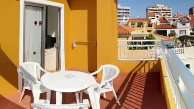 RF Apartamentos Bambi