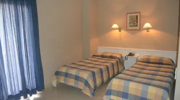 RF Apartamentos Bambi