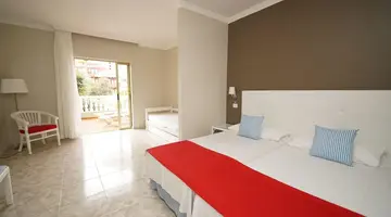 RF Hotel San Borondon