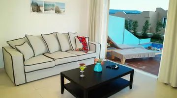 RG Village Crete