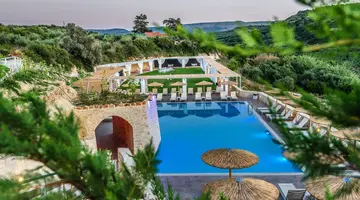RG Village Crete
