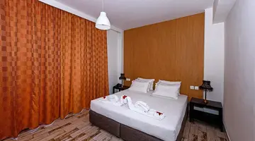 RG Village Crete