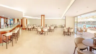 RH Casablanca Suites